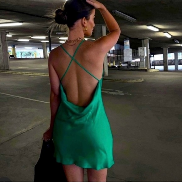 Zara Short Satin Effect Dress Green - Picture 2 of 14